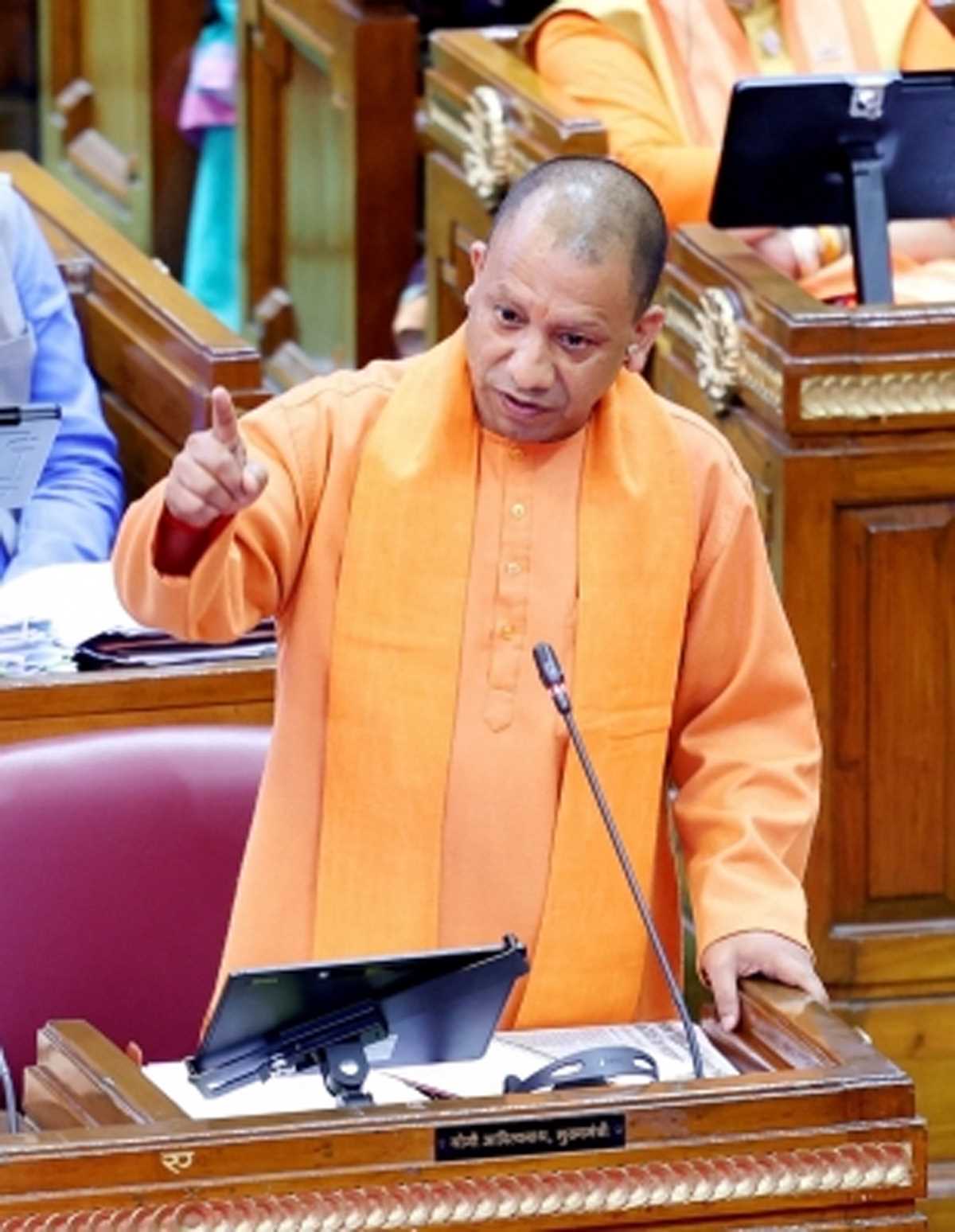 गुलामी की बेड़ियों से मुक्त करने वाला ग्रंथ है रामचरित मानस : सीएम योगी